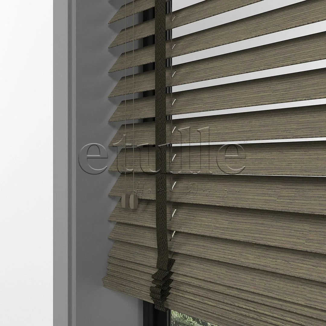 50 MM LUXURY WOOD Khaki Ahşap Jaluzi