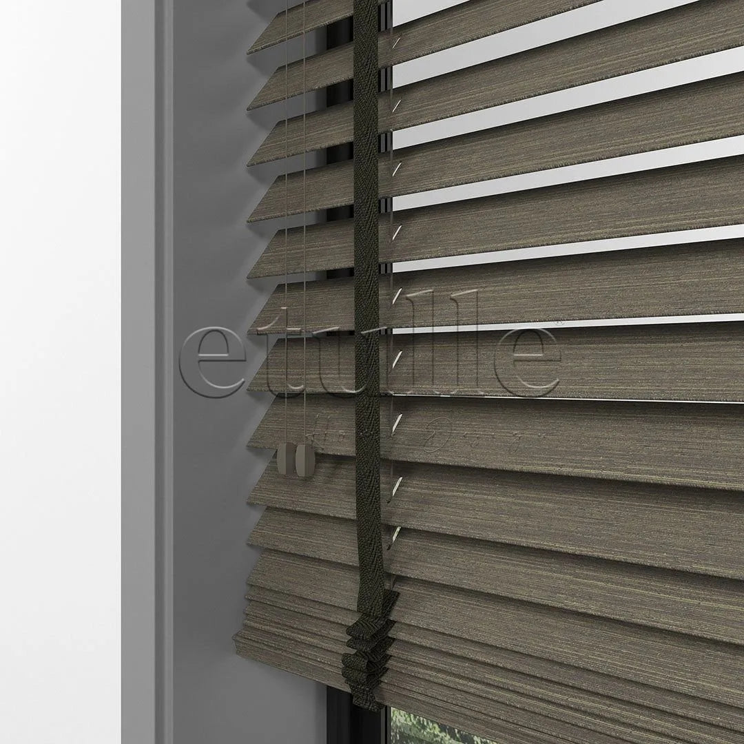 50 MM LUXURY WOOD Soil Ahşap Jaluzi