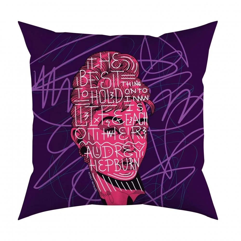 Audrey Hepburn Yastık - EY288