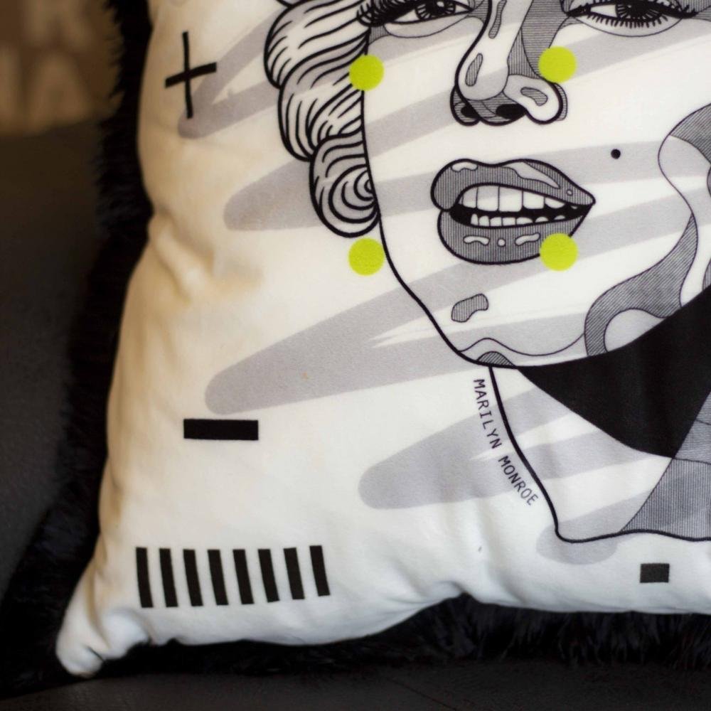 Marilyn Monroe Yastık - EY280