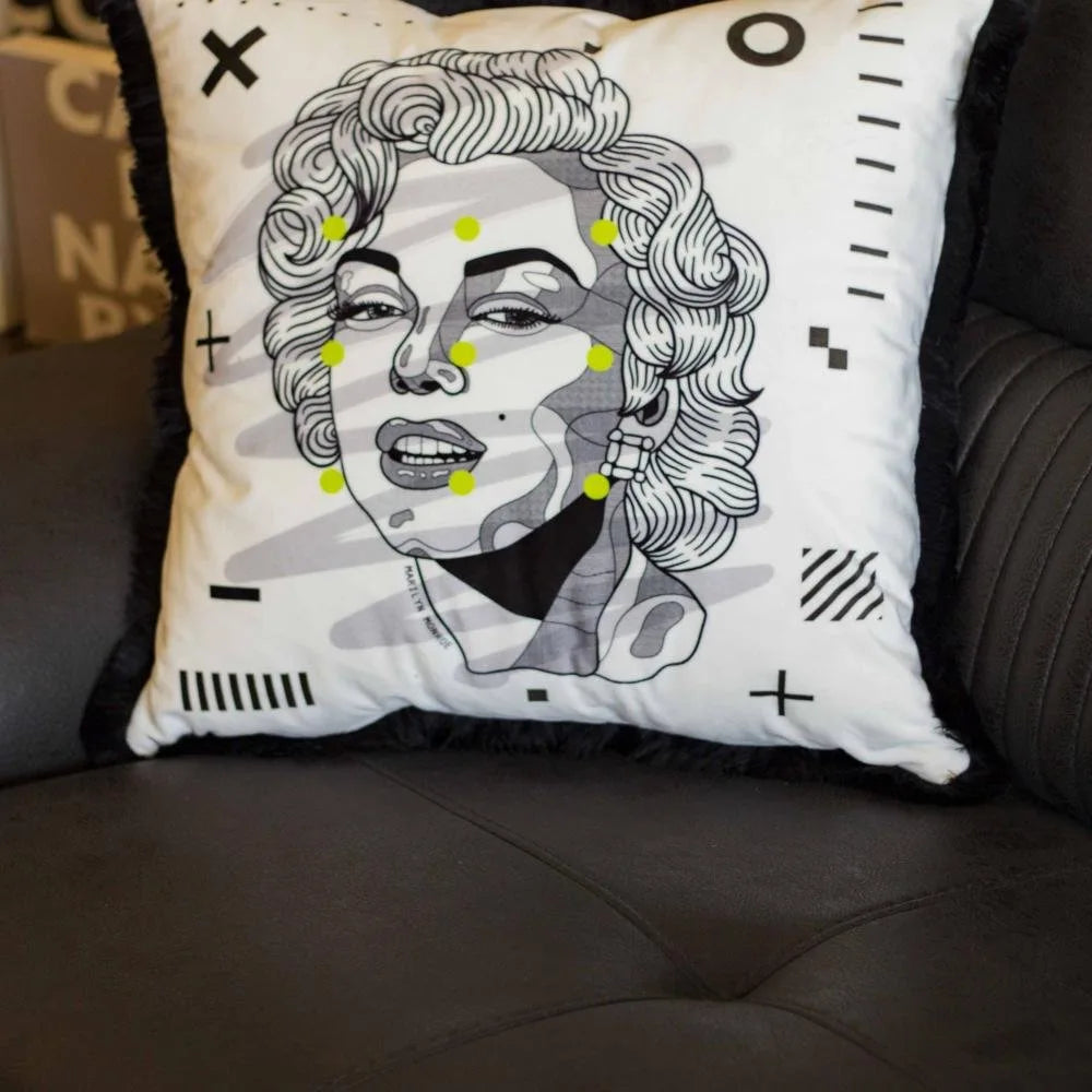 Marilyn Monroe Yastık - EY280