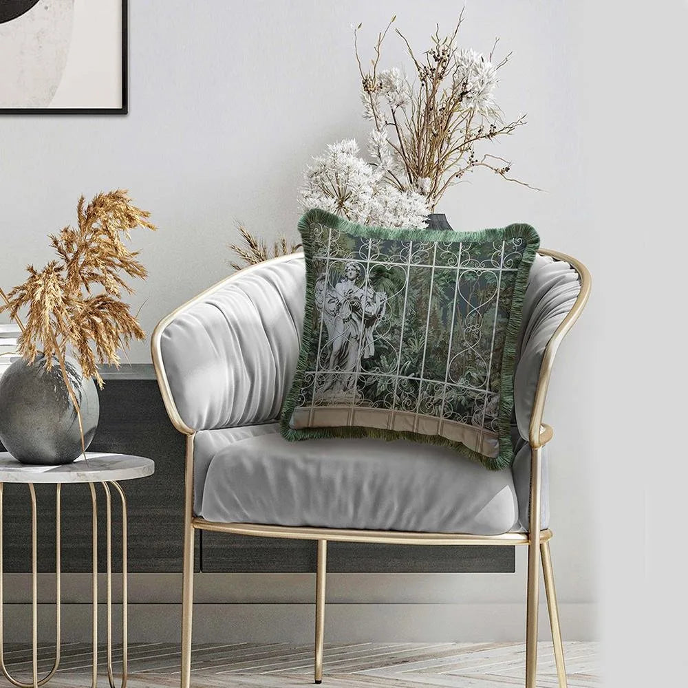 Modern Heykel Tasarımlı Yastık - EY301