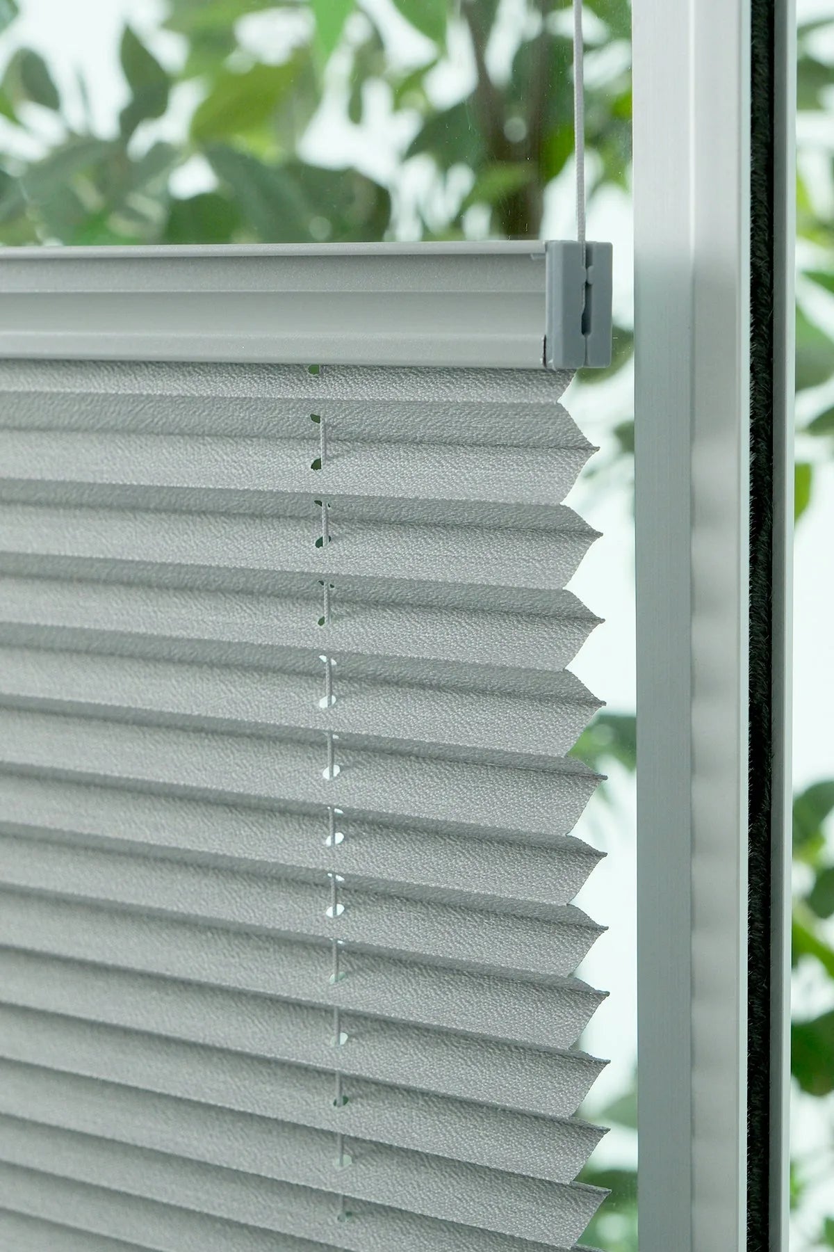 16MM Gri̇ Bambu Plise Perde
