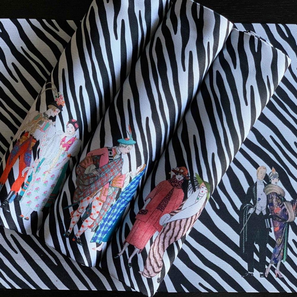 img-2093 Zebra Desen Üzerine Moda Figürlü Amerikan Servis Modern Tasarım - 4'lü 30x50 cm - Görsel 1