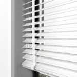 50 mm Hasır Dokulu Beyaz Kumaş Jaluzi - Görsel 2