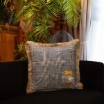 Kareli Gazeteci Teddy Yastık - EY399