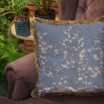 Mavi Çiçek Tasarımlı Yastık - EY304