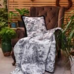 Siyah Tropikal Orman Yastık - EY106 - Görsel 3